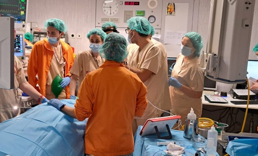Zerintia HealthTech broadcasts an uncommon procedure on the airway of a lung transplant patient from the Hospital Universitario Marqués de Valdecilla